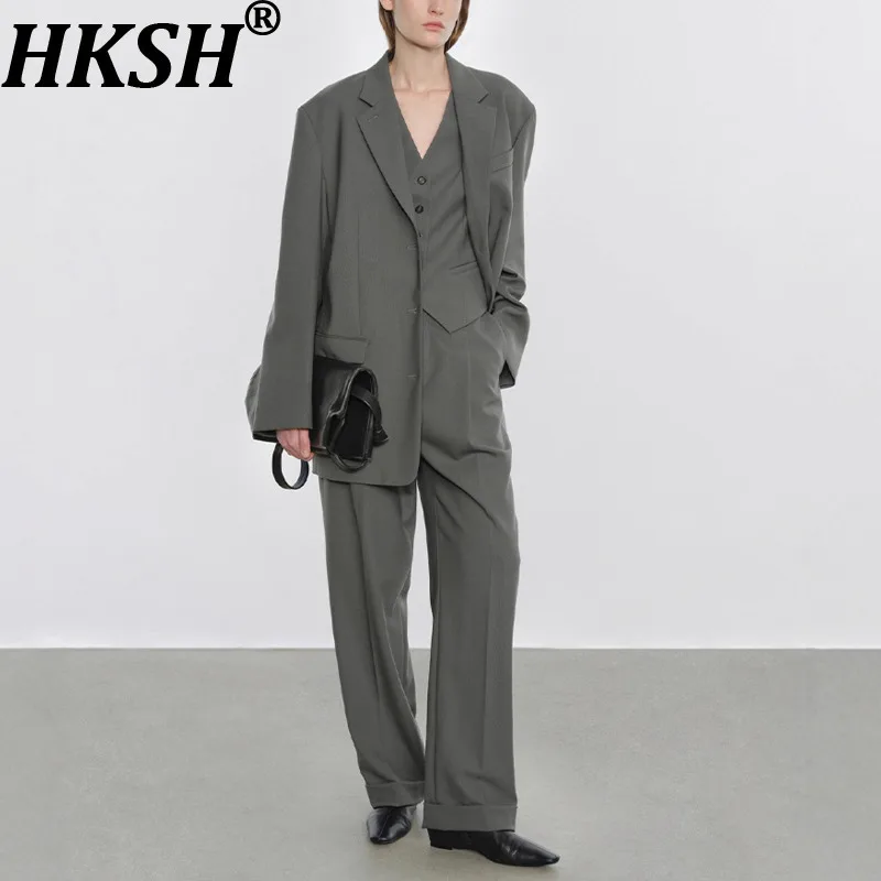 

HKSH Spring Autumn New Women Suit Single Breasted Blazer V-neck Vest Straight Turn-ups Pants Elegant Fashion Office Lady HK11370