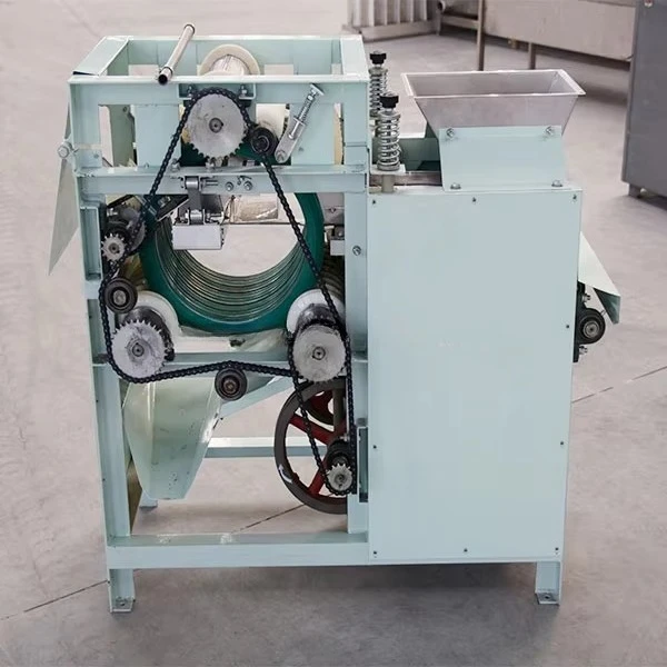 

Industrial Wet Peanut Peeling Machine Efficient Red Separating Equipment