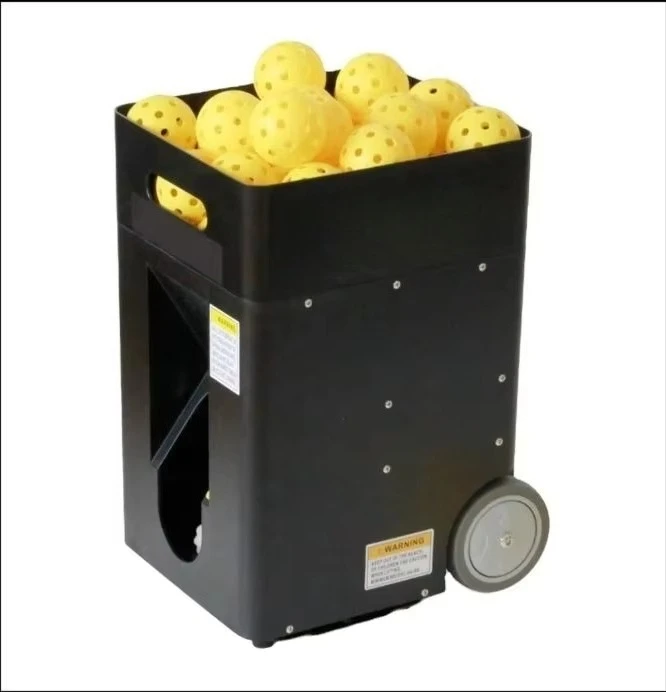 Hot Selling Spin Shot Ball Feeder Ball Launcher Small Throwing Machine Training Pickleball Machine App and Remote Control