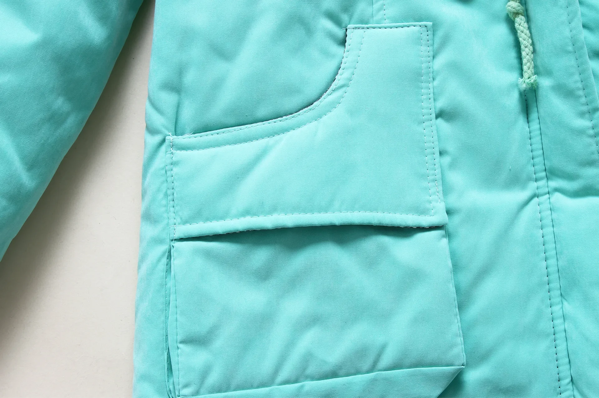 Women's Casual Hooded Jacket Polyester Peachskin Velvet Fabric Winter New Female Long sleeved lamb Coats Ladies Parkas S-3XL