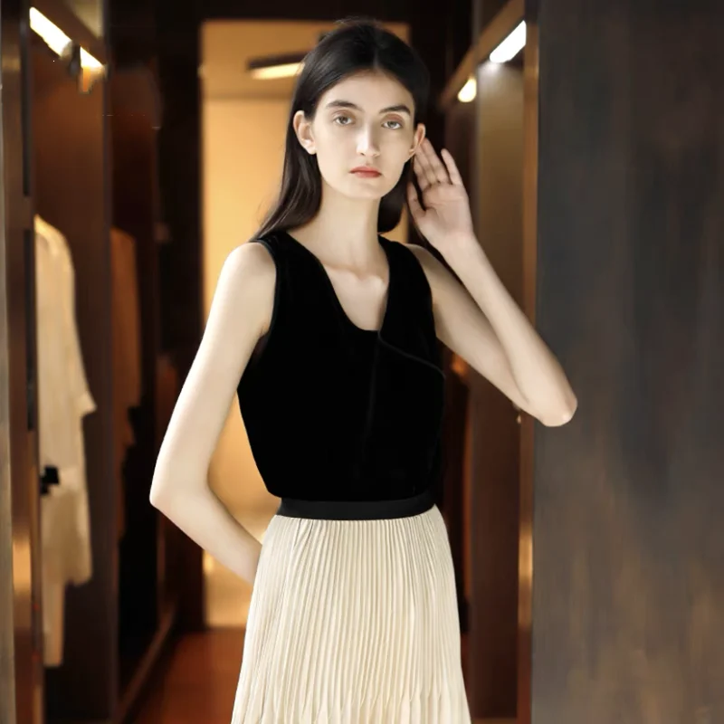 Women 2026 Fashion elegant Solid gold velvet Vest  Chic Vintage Outerwear velour tank tops office lady work vest plus size tanks