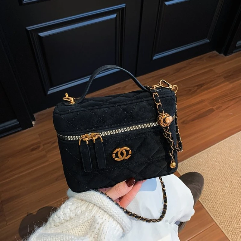 

2025 Minimalist Box Bag, Women's Niche Versatile Crossbody, Chic Day to Night Purse, Casual Sling Bag, Leather Top Handle Bag