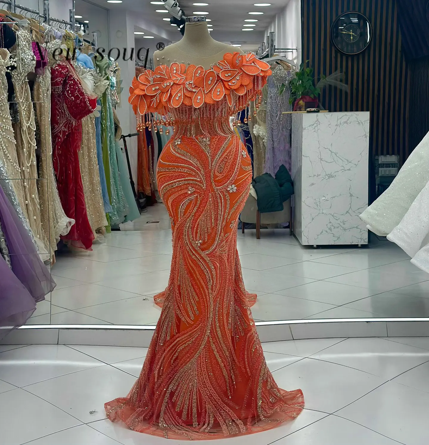 Glittery Orange 3D Leaf Crystals Beading Off Shoulder Evening Dresses Customized 2025 New In Arabic Formal Long Prom Party Gowns