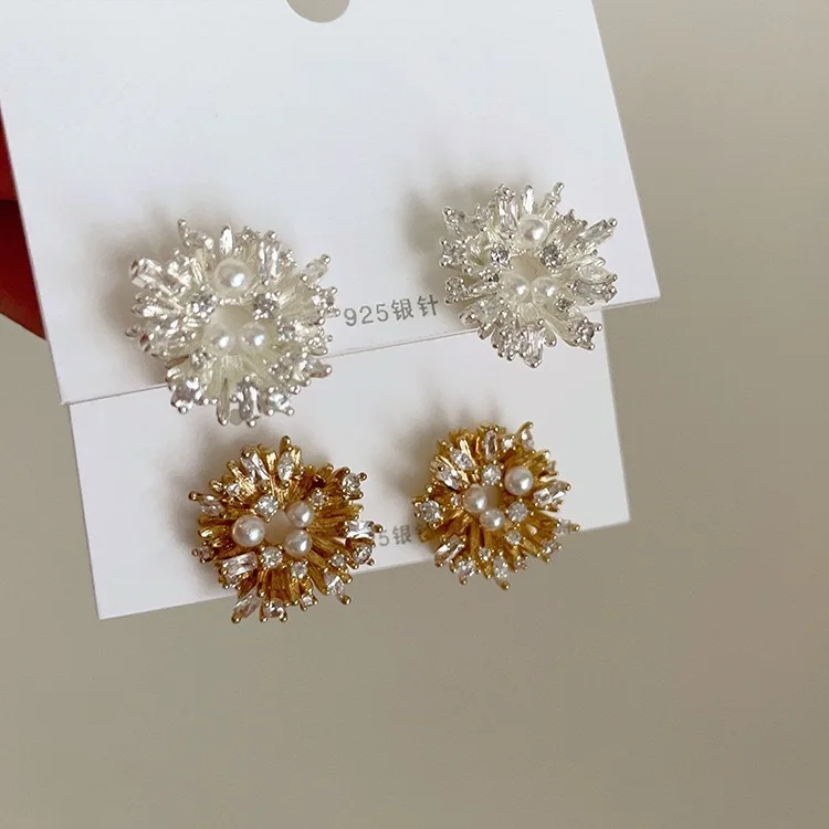 

Fashion Female Earrings 925 Sterling Silver Zircon Pearl Firework Shaped Small Earrings for Women Bridal Wedding Jewelry Gift