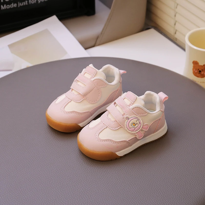 

Детская спортивная обувь для мальчиков и девочек, противоскользящая, весна-осень 2026, модный дизайн, милая, удобная повседневная детская обувь