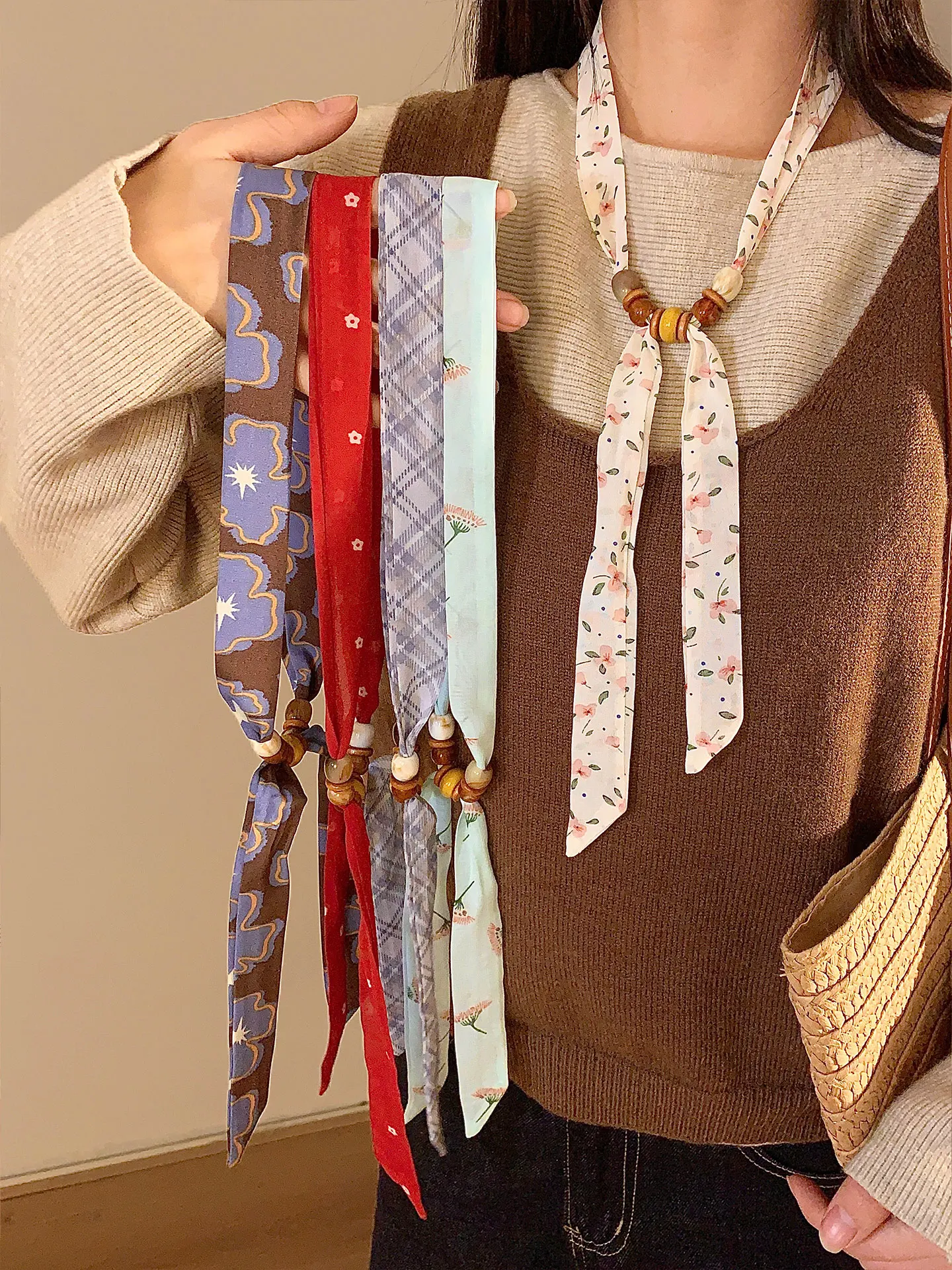 cachecol-de-seda-coreano-com-detalhes-delicados-e-colar-feminino-de-luxo-para-sueteres-longos-–-acessorio-versatil-para-todas-as-estacoes