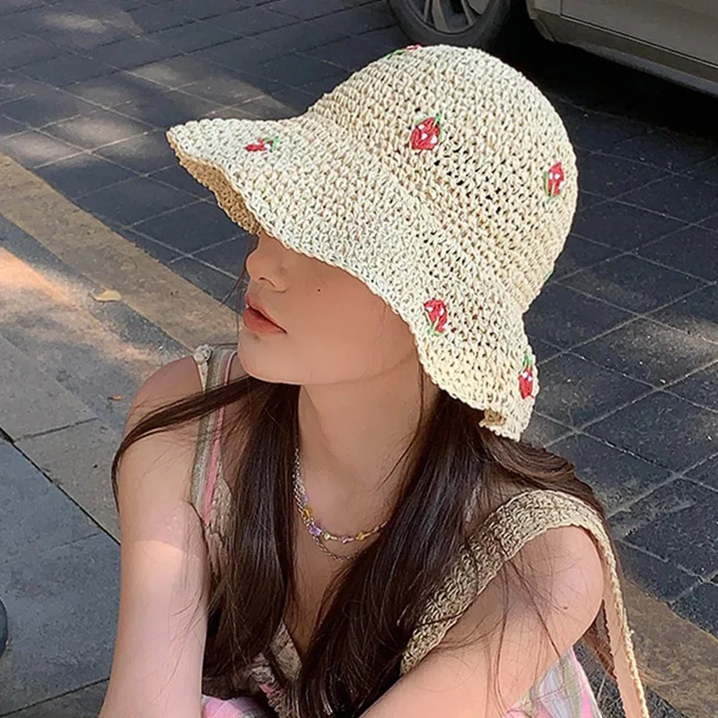 Cute Strawberry Pattern Foldable Woven Premium Quality Crochet Sun Bucket Hats for Women Fashionable Handmade Knitted Straw Hats
