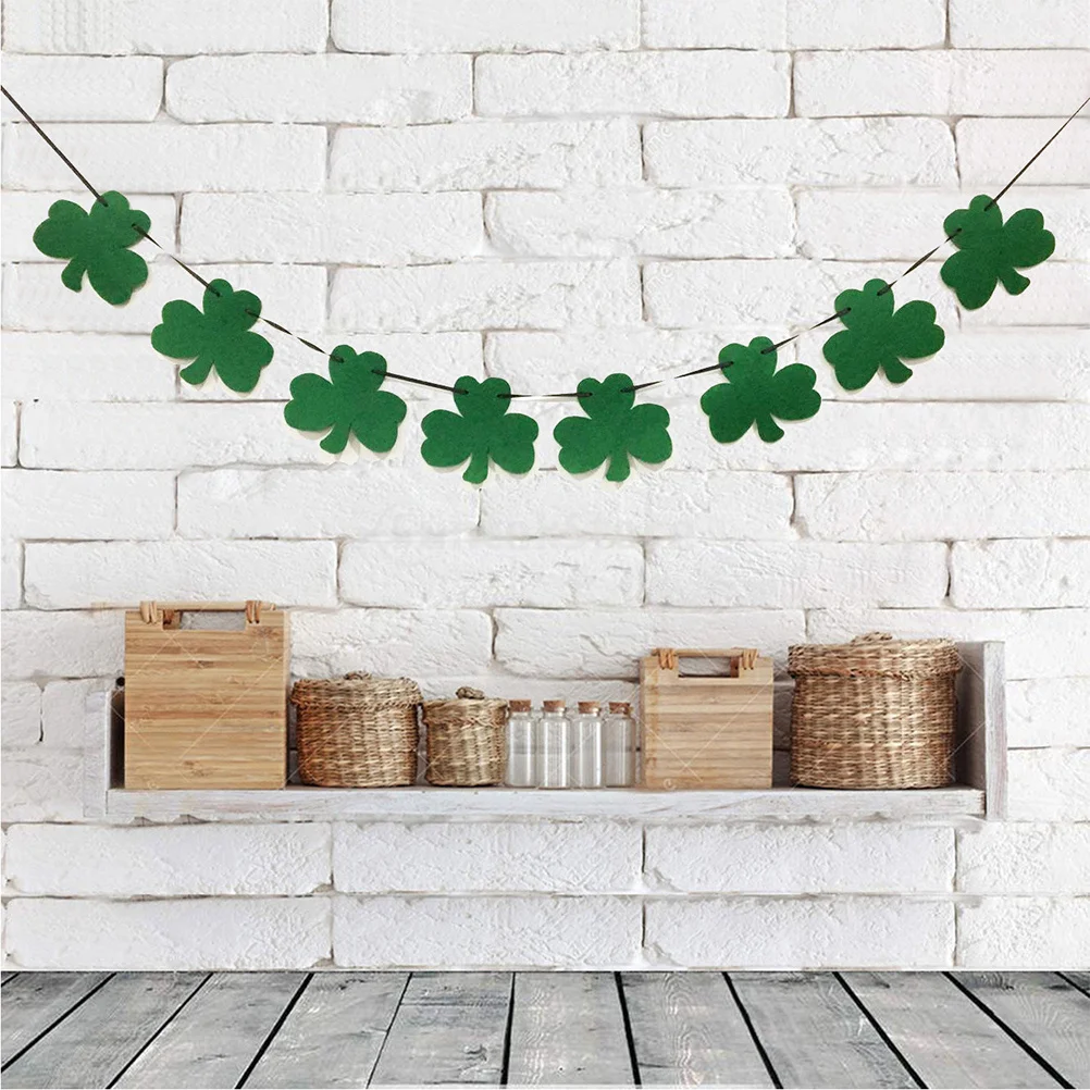 

2pcs Shamrock Felt Bunting St. Patrick'S Day Clover Banner Party Decoration Hanging Flag For Wall Window Tree Branches Photo
