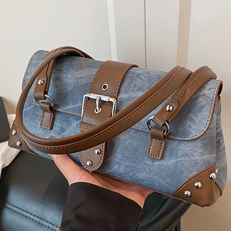 

New Square Lock Underarm Bag for Women, Korean Version of Textured Shoulder Bag, Simple and Foreign Style, Fashionable Style