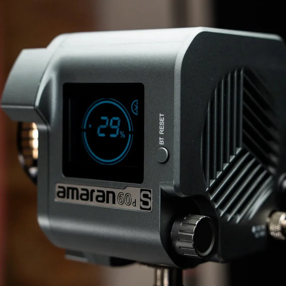 Aputure Amaran 60d S 65W 5600K Daylight COB Video Light per Studio fotografico Studio fotografico con supporto bokens CRI 96 + TLCI 99 +