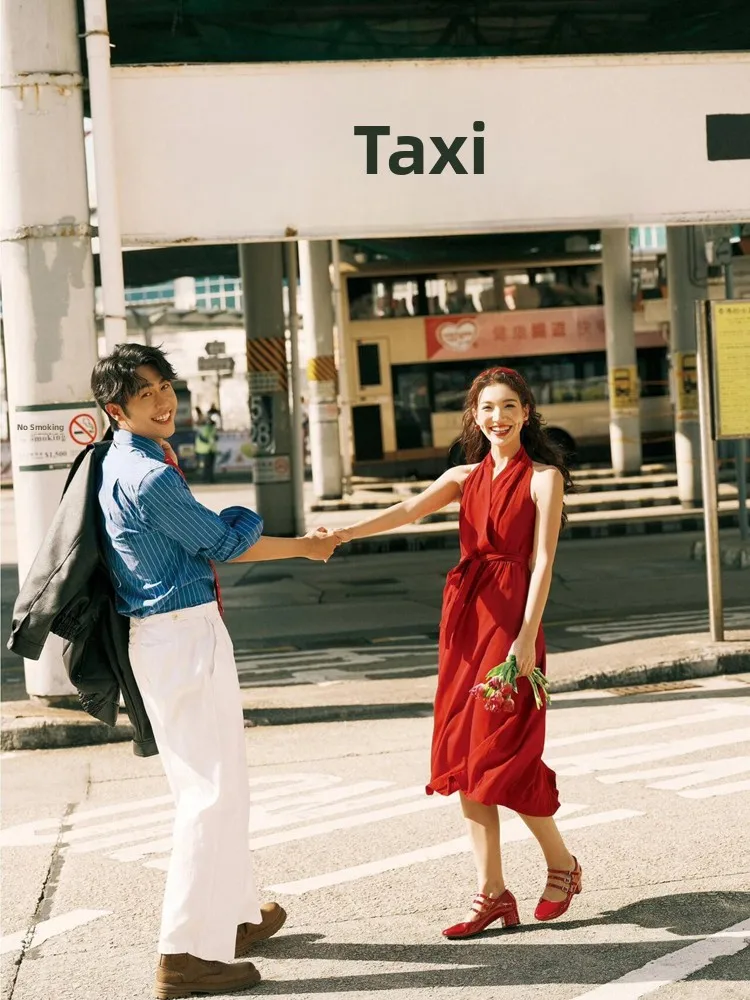 2026 New Vintage Hong Kong Style Street Photography Wedding Dress Atmosphere Couple Travel Photography Costume Ladies Fashion