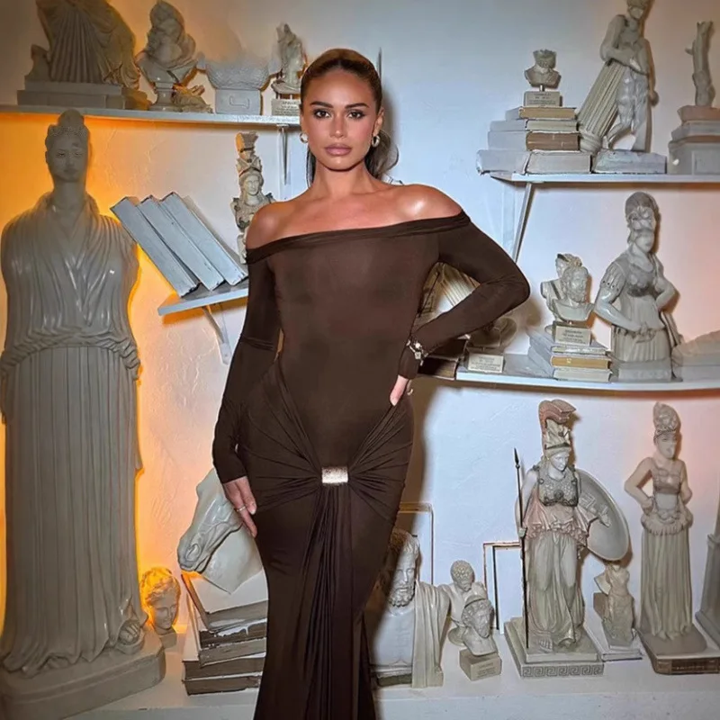 Moroder 2025 Jesień-Zima Nowa Kolekcja Elegancka Sukienka Jednoramienna w Jednolitym Kolorze z Długim Rękawem, Dopasowana, z Wysokim Stanem