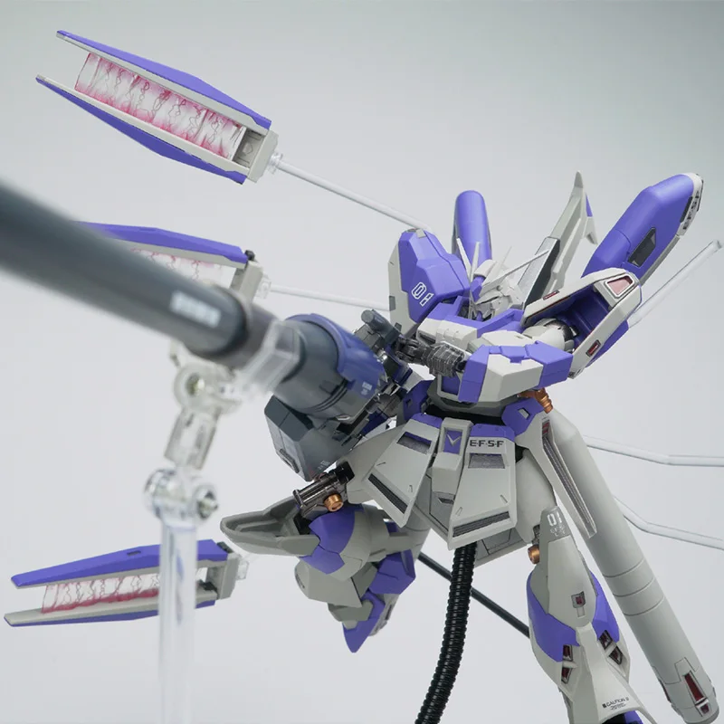 재고 있음 YUNGUI 모델 RX-93-ν2 Hi-ν KMR 1/144 장난감 조립 모델 키트 합금 스켈레톤 액션 피규어 로봇 메카 선물