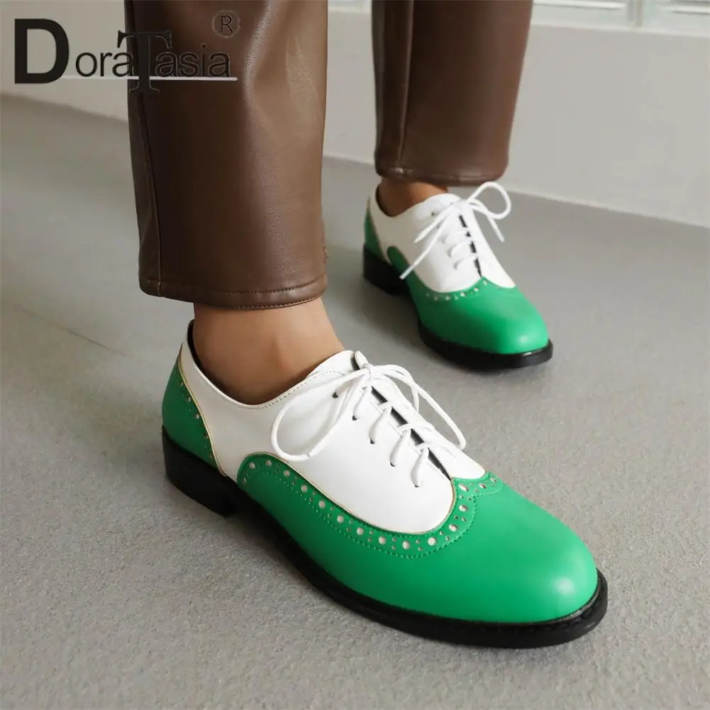 Big Size 43 Brand New Ladies Mixed Colors Brogue Shoes Fashion Chunky Heels Lace-up women's Flats Casual Office Pump Woman Shoes