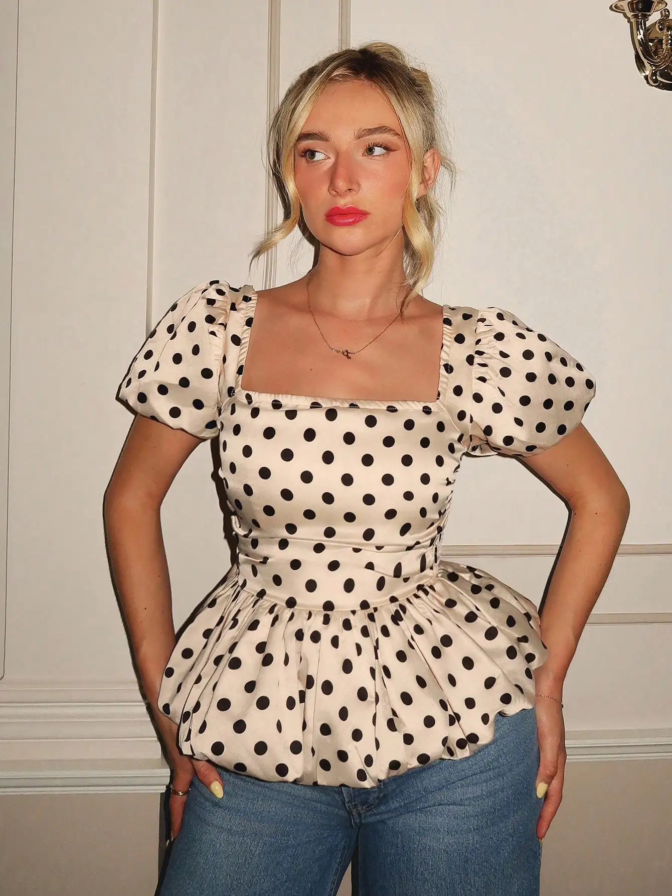 

Polka Dot Square Neck Blouse with Puff Sleeves and Peplum Hem for Women, Summer Casual Top