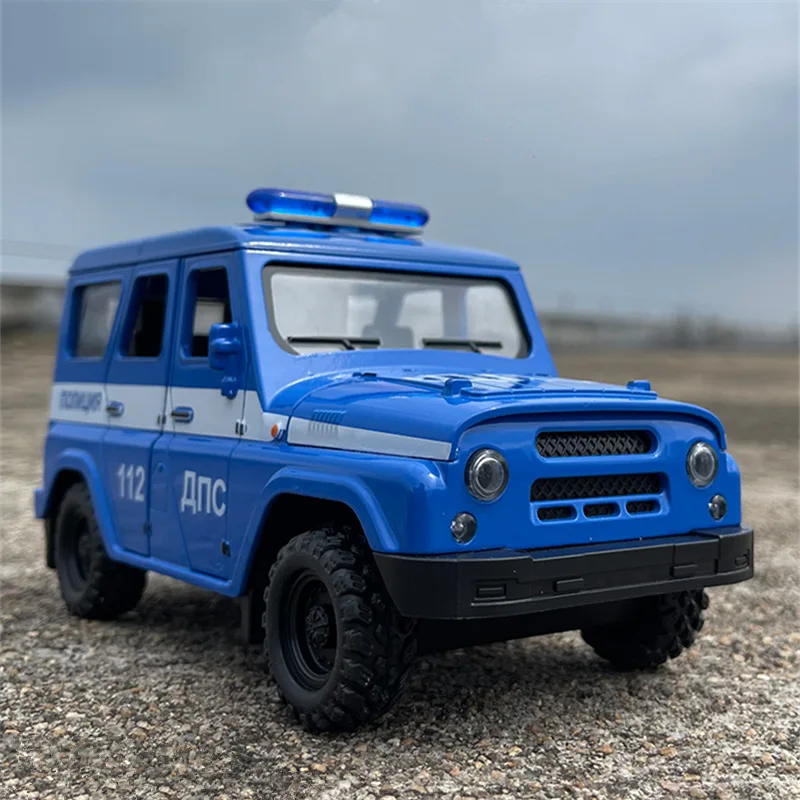 Large Size 1/18 UAZ Hunter Alloy Car Model Diecasts Metal Police Off-road Vehicles Car Model Sound and Light Childrens Toys Gift