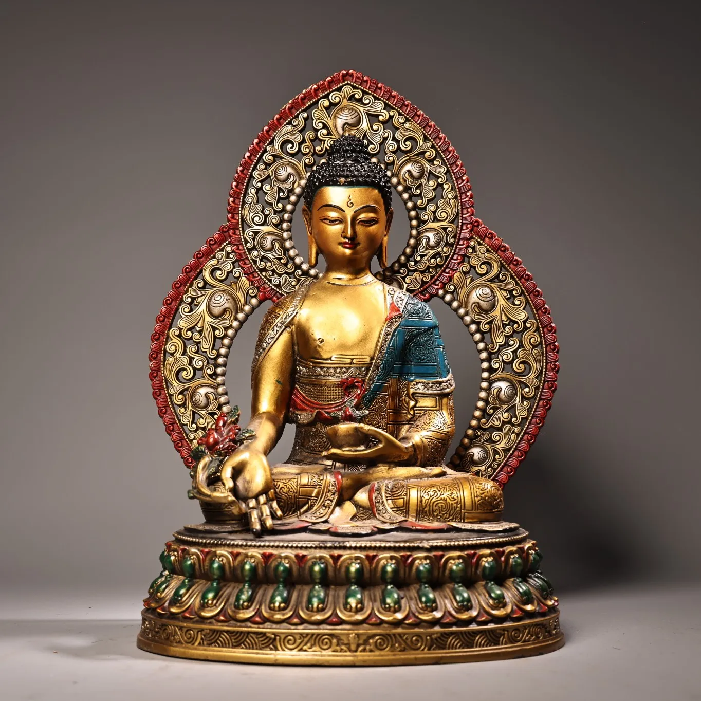 Tibetan Brass Gilt Painting Face Backlight Sakyamuni Medicine Buddha Ornament Home Hall Offering Supplies 34cm