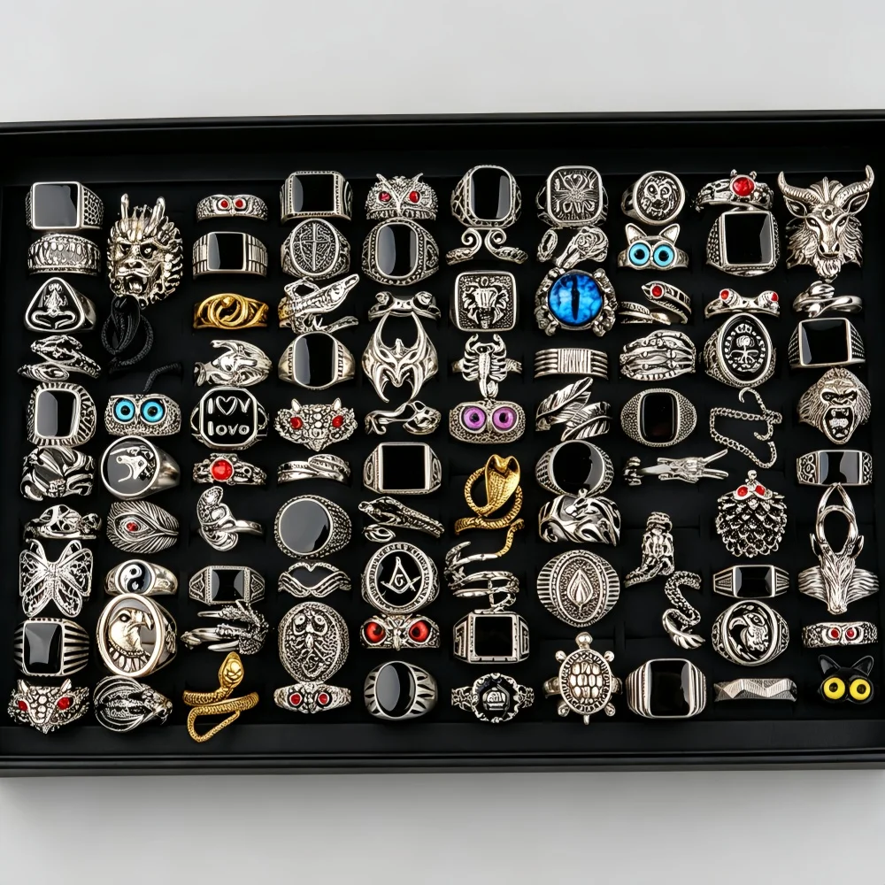 20/30/50 unidades de anillos de Halloween de estilo gótico y punk para hombres y mujeres, con diseños de calaveras, dragones, cabras y ojos de diablo, una mezcla de joyas para fiestas y regalos festivos.