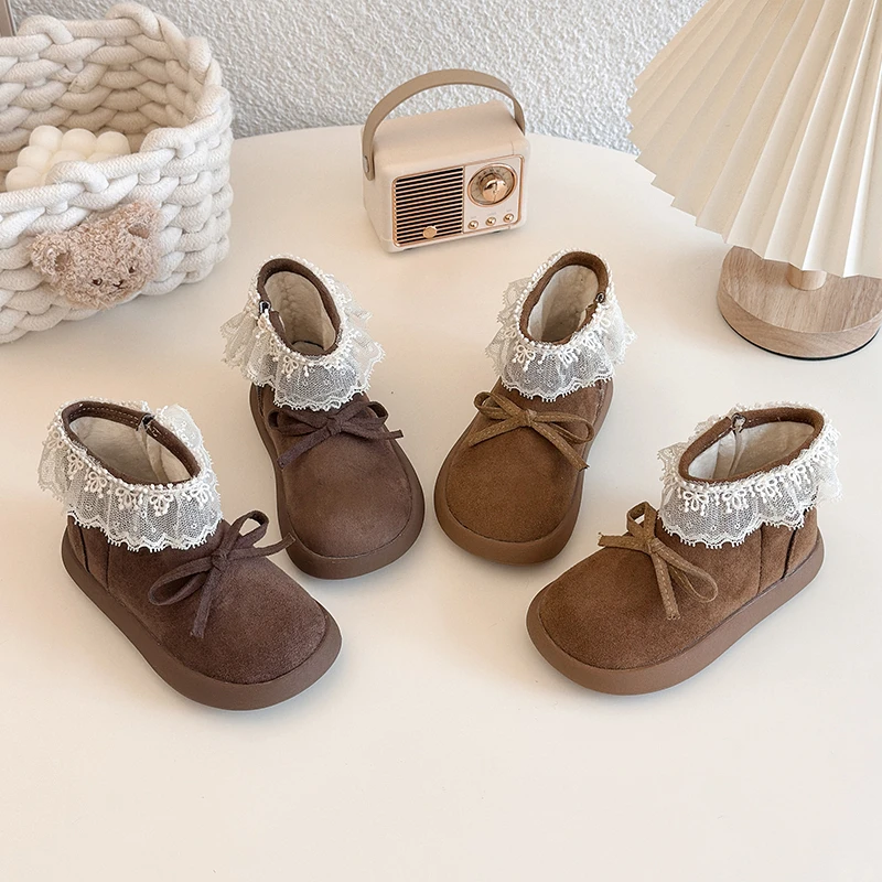 Outdoor Children's Winter Ankle Boots 2026 New Sweet Lace Ruffled Edge Girls Warm Furry Boots Kids Platform Plush Boots Non-slip