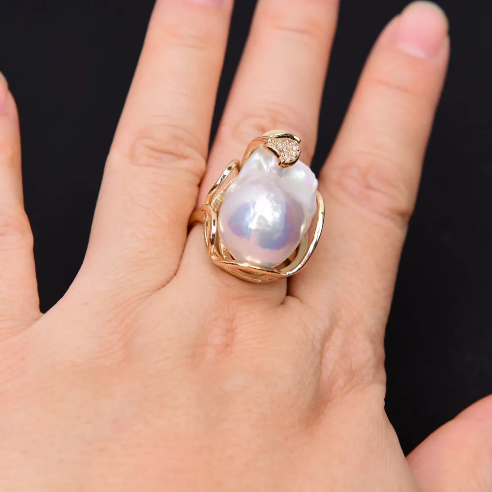 

APDGG Natural White Keshi Baroque Pearl Crystal Paved Gold Plated Ring Adjustable