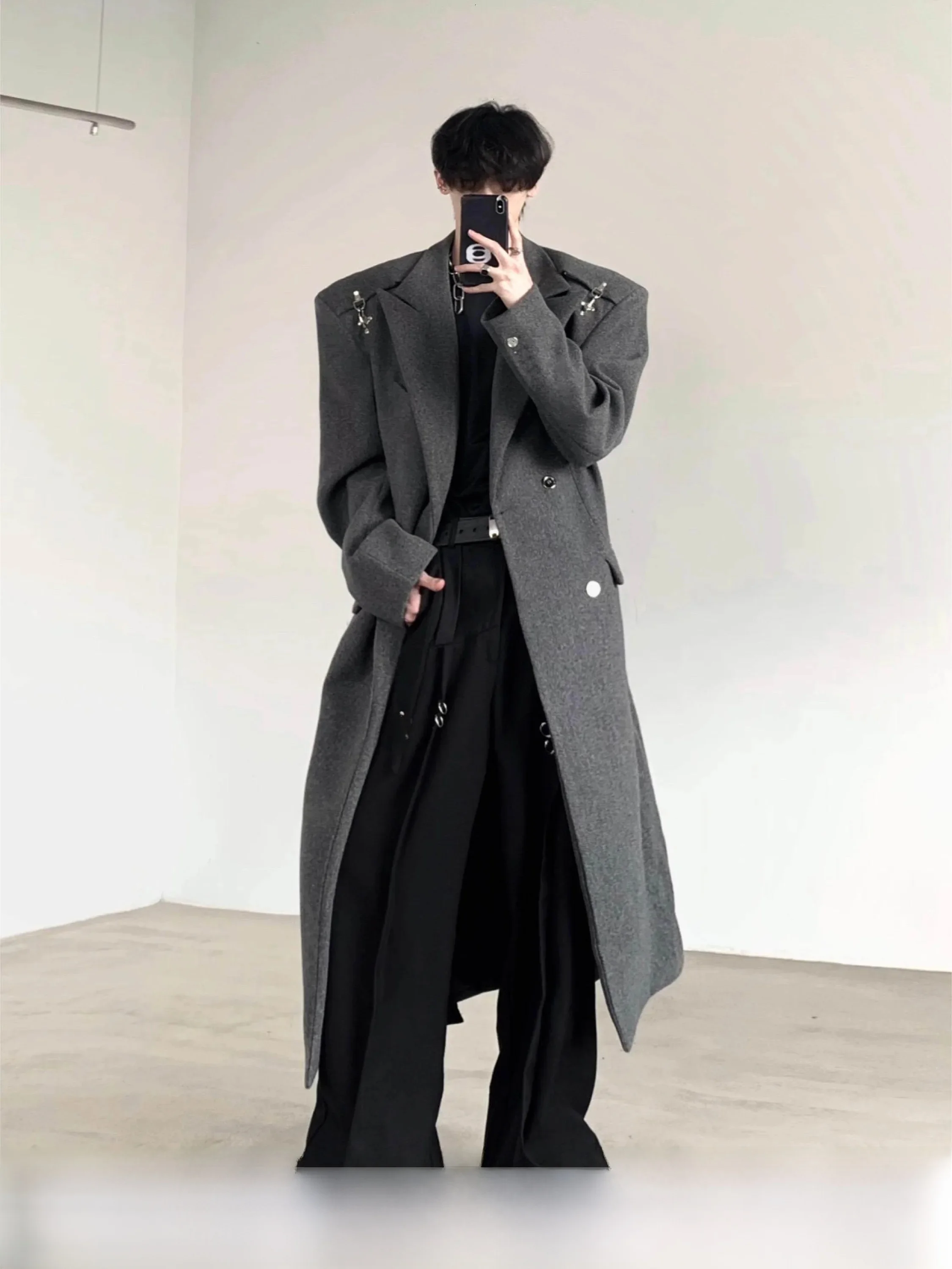 Gray Woolen Men's Coat Shoulder Padded Mid-Length Windbreaker Metal Design Autumn Mountain Wind Fashionable Winter Outerwear