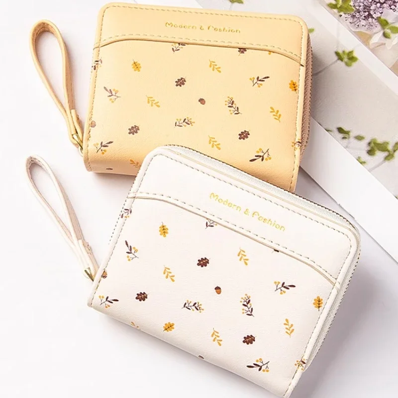 

BOMO Short Wallet for Women Solid Coloured Flower Sweet Casual Cute Coin Purse Pu Leather Fold Zip Pretty Youth Bag Trend 2024