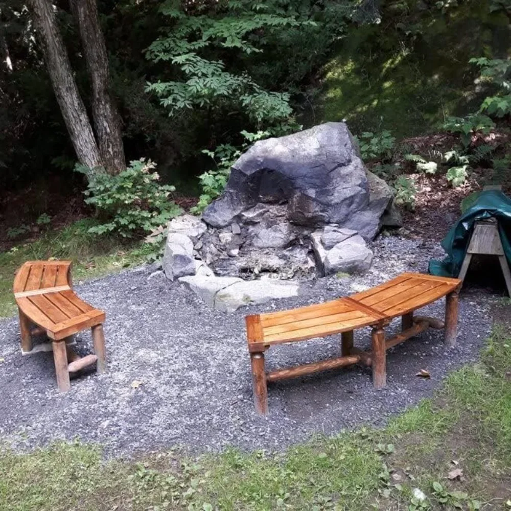 Banc de porche dos nu incurvé en bois pour l'extérieur, style rustique 93.c, terrasse et arrière-cour de jardin, 40-55W × 14D × 16.5H, finition naturelle