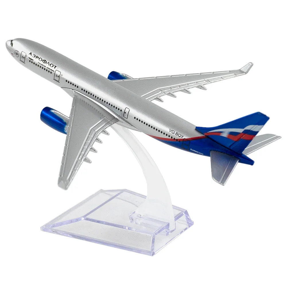 1/400 Scale Alloy เครื่องบิน Airbus a330 Aeroflot สายการบินรัสเซีย 16 ซม.เครื่องบินรุ่นของขวัญของเล่นสําหรับคอลเลกชันตกแต่ง