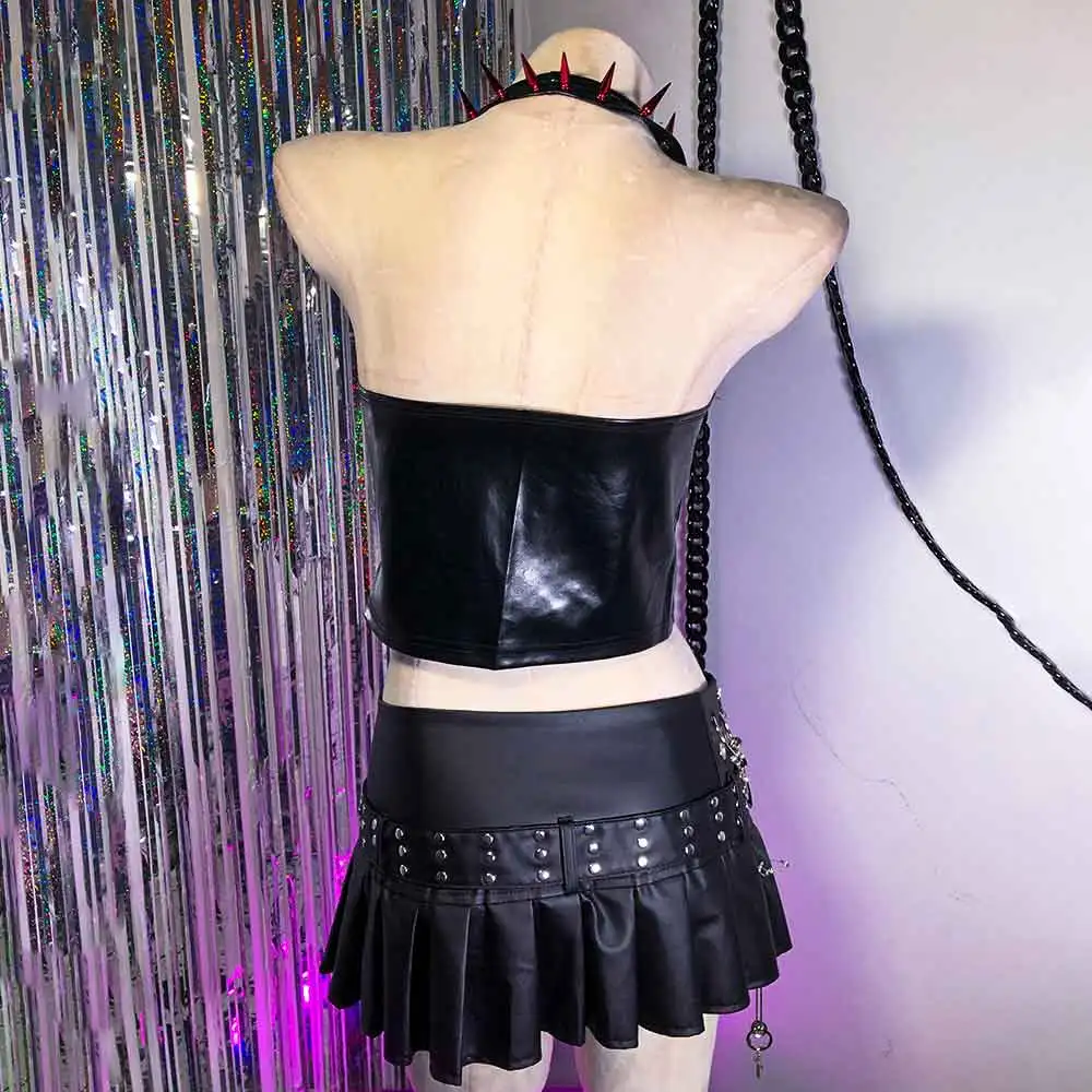 Eco fatto a mano Teen E-Girls Skull 2025 Grunge Harajuku anni '90 Carro armato gotico Fata FAI DA TE Punk Rock Kawaii Y2K TOP Borchiato Rivetto Goth