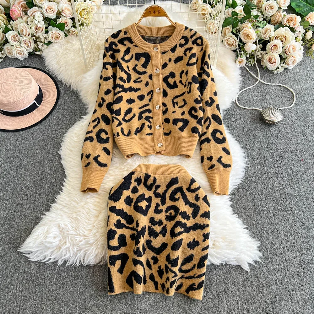 

High Street Leopard Jacquard Knitted Two Pieces Matching Set Women O-neck Cardigan Sweater + Mini Bodycon Skirt Suits