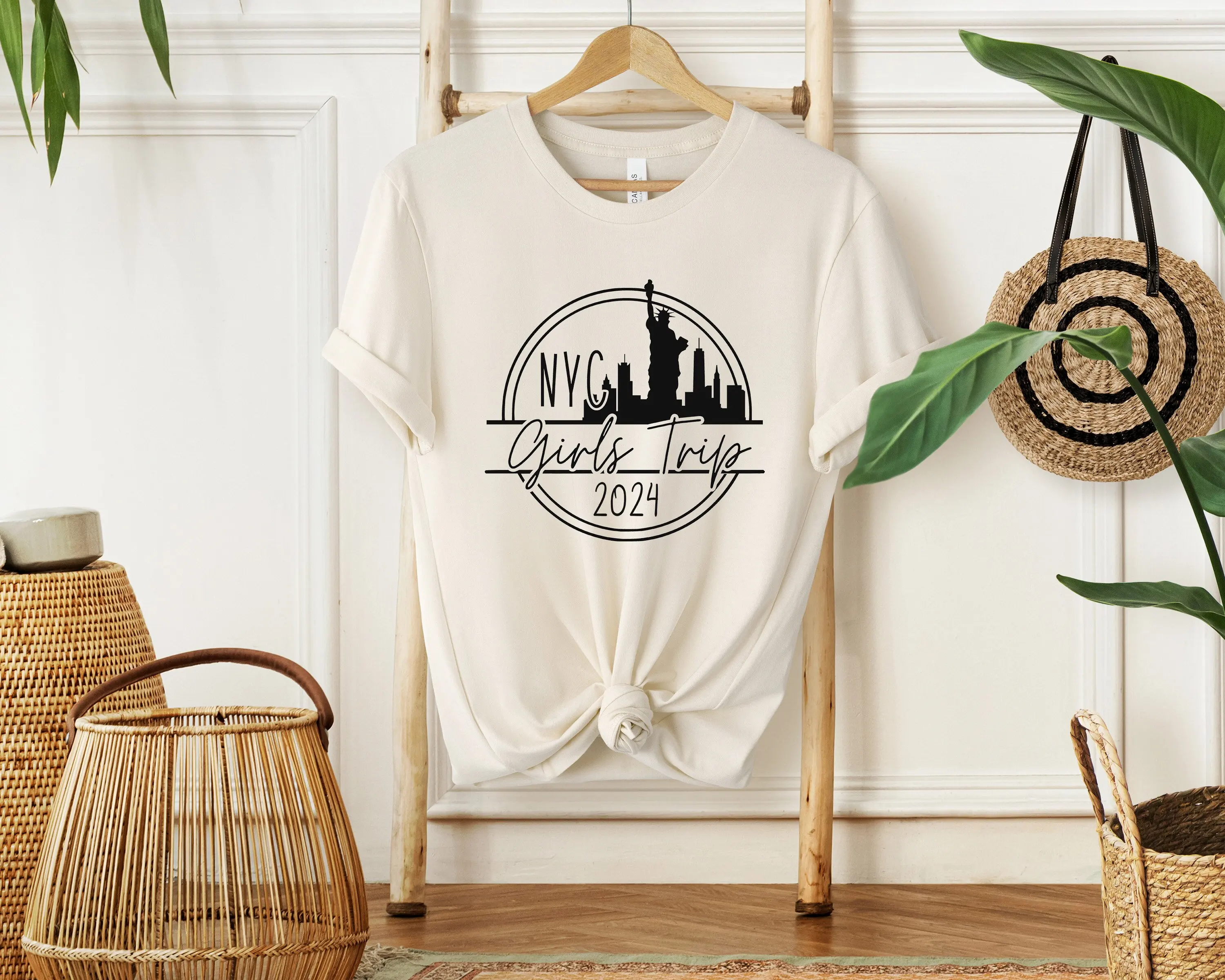 Nyc Girls Trip 2024 T Shirt New York Vacation Weekend Outfits Besties