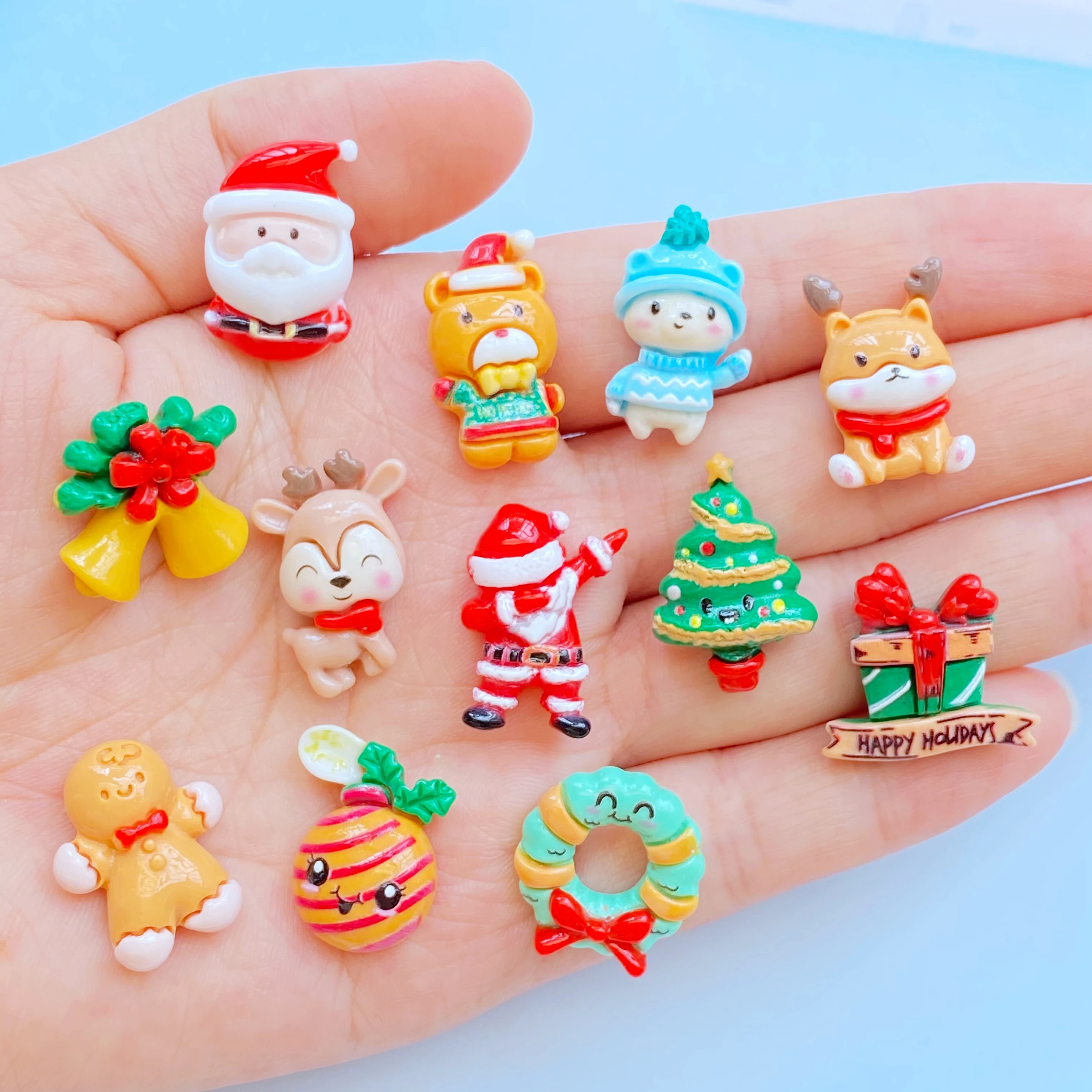 12Pcs New Cute Mini Christmas Series Flat Back Resin Cabochons Scrapbooking DIY Jewelry Craft Decoration Accessorie