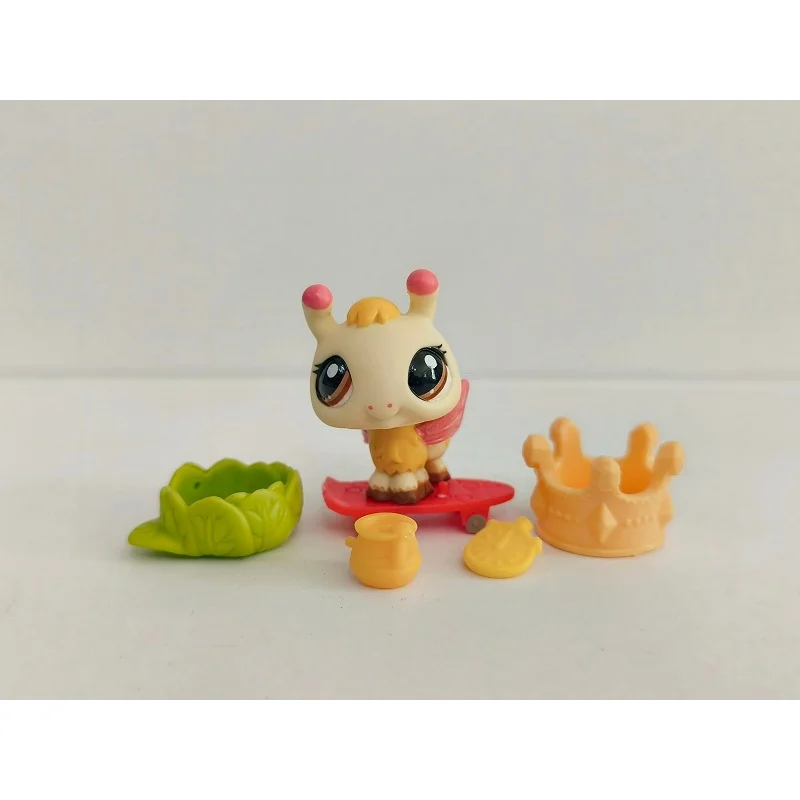 

LPS Figure Yellow Pink Bee Brown eyes #1708 W/Accessories Mini Pet Shop toy
