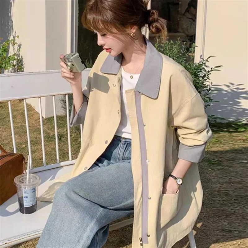 เสื้อโค้ทกันลมดีไซน์ตัดสีสำหรับผู้หญิง ฤดูใบไม้ผลิ/ฤดูใบไม้ร่วง 2025 แจ็คเก็ตใหม่สไตล์เกาหลี เสื้อคลุมลำลองทรงหลวม แฟชั่นเสื้อคลุมสำหรับผู้หญิง