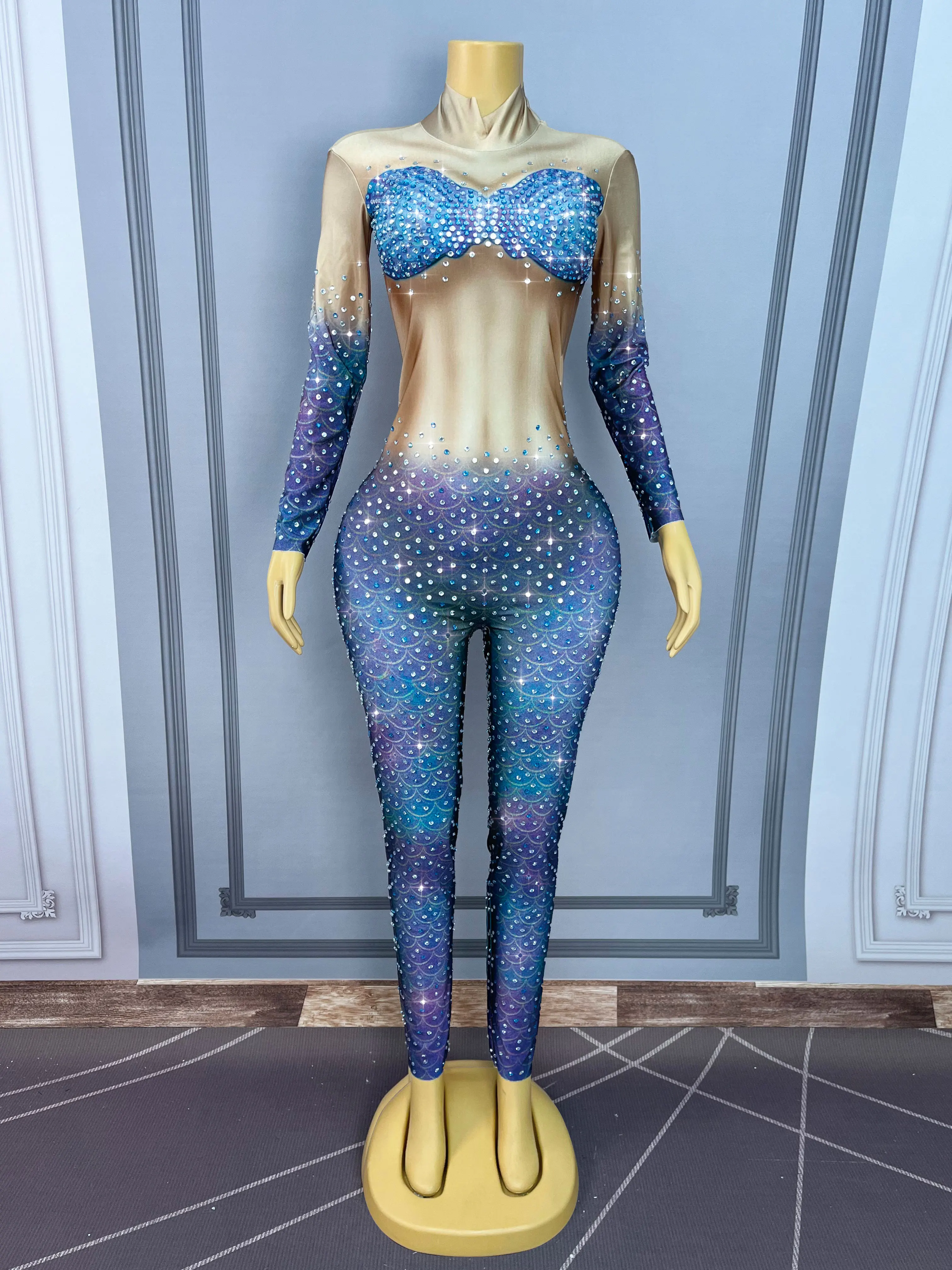 New Fish Scale Pattern Designed Shining Rhinestones Bodysuit Women Party Show Fashion Outfit Singer Dancer Performance Renyulei