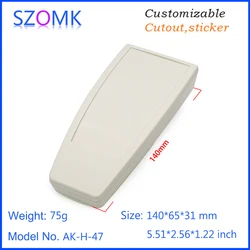 1Piece hot sales SZOMK 2x AA battery plastic box handheld for electronics project customizable abs instrument box