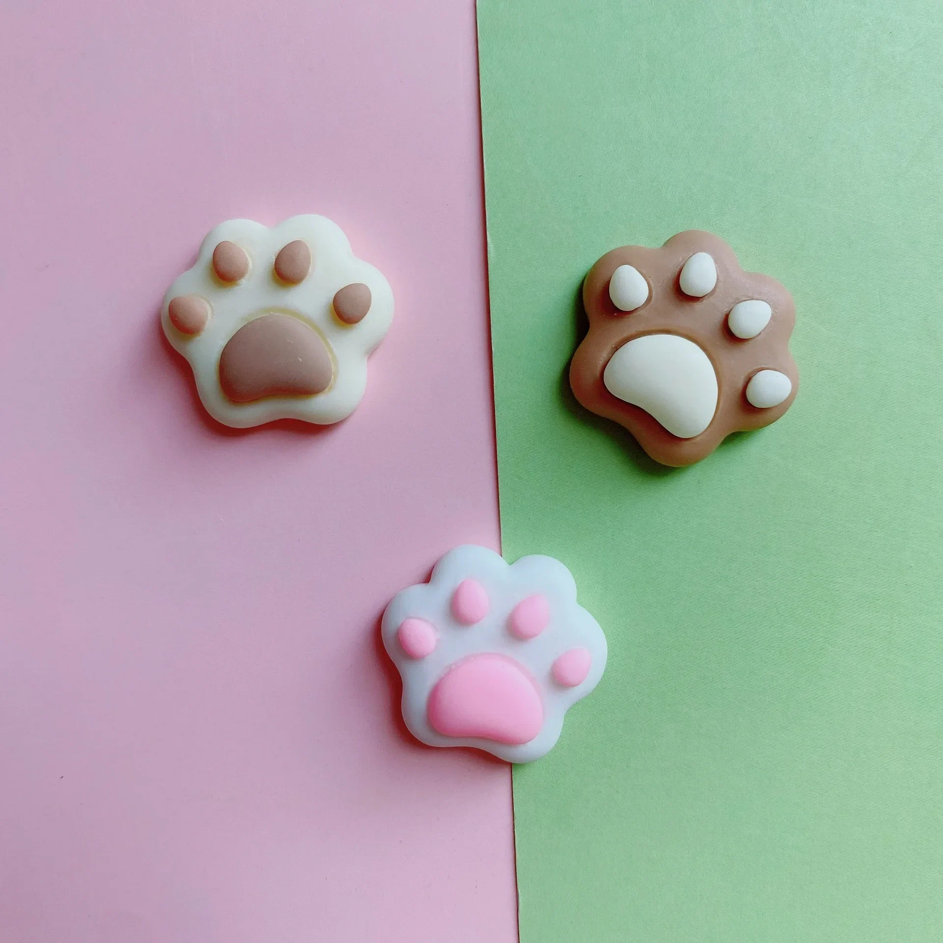 10pcs Cartoon Mini Cat Paw Resin Accessories Hairpin Handmade Materials Cream Glue Accessories Wholesale