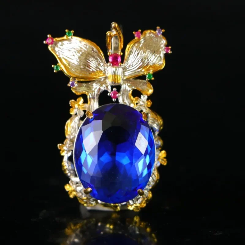 

Natural Exquisite Temperament Pendant Necklace Jewelry