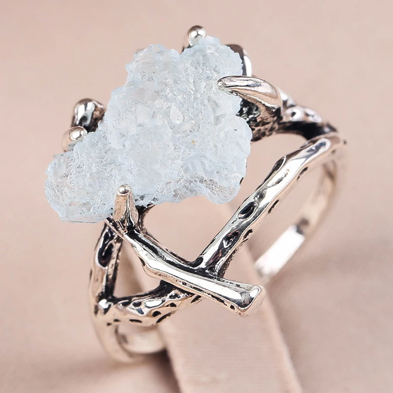 Antique  Silver Color Dead Branch 4 Claw Lake Blue Stone Ring Women Men Punk Ethnic Jewelry Accessories Gift