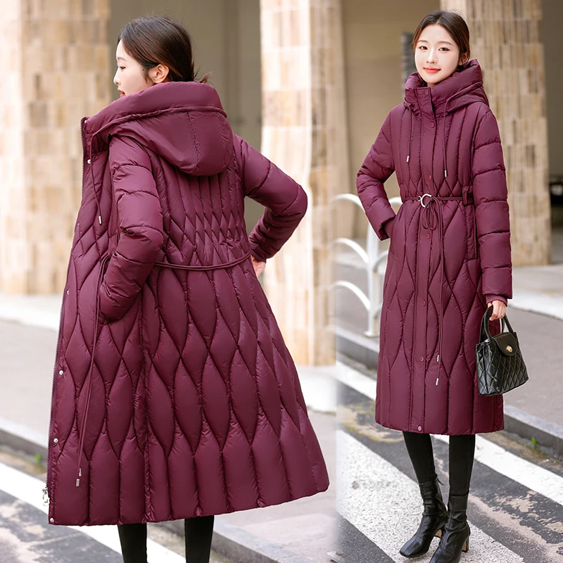 2024 cotton-padded women's long over knee winter new fashion hooded strap waist slimming winter dress rest