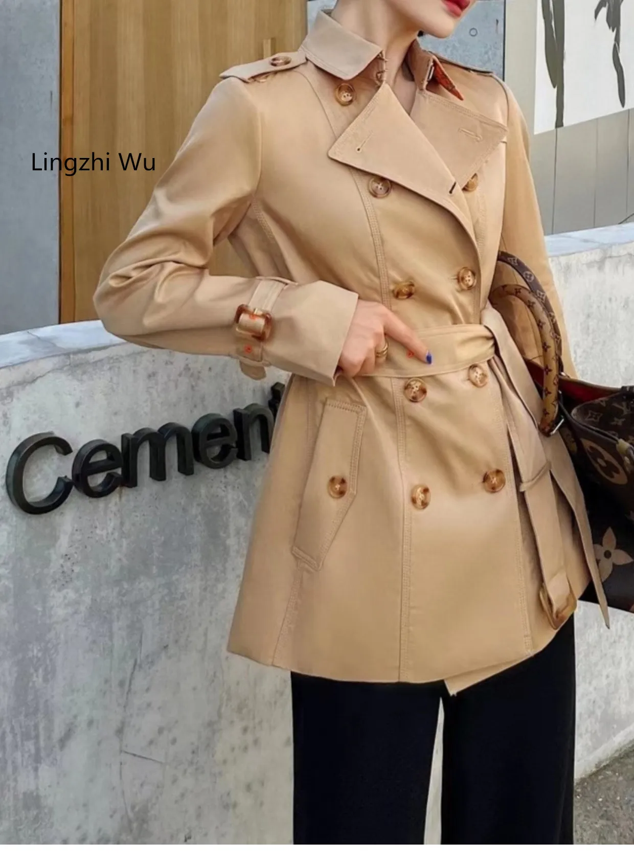 

Lingzhi Wu Short Trench Top Quality Female 2024 Spring Autumn Coat Female All Match British Outerwear Cotton New Arrival