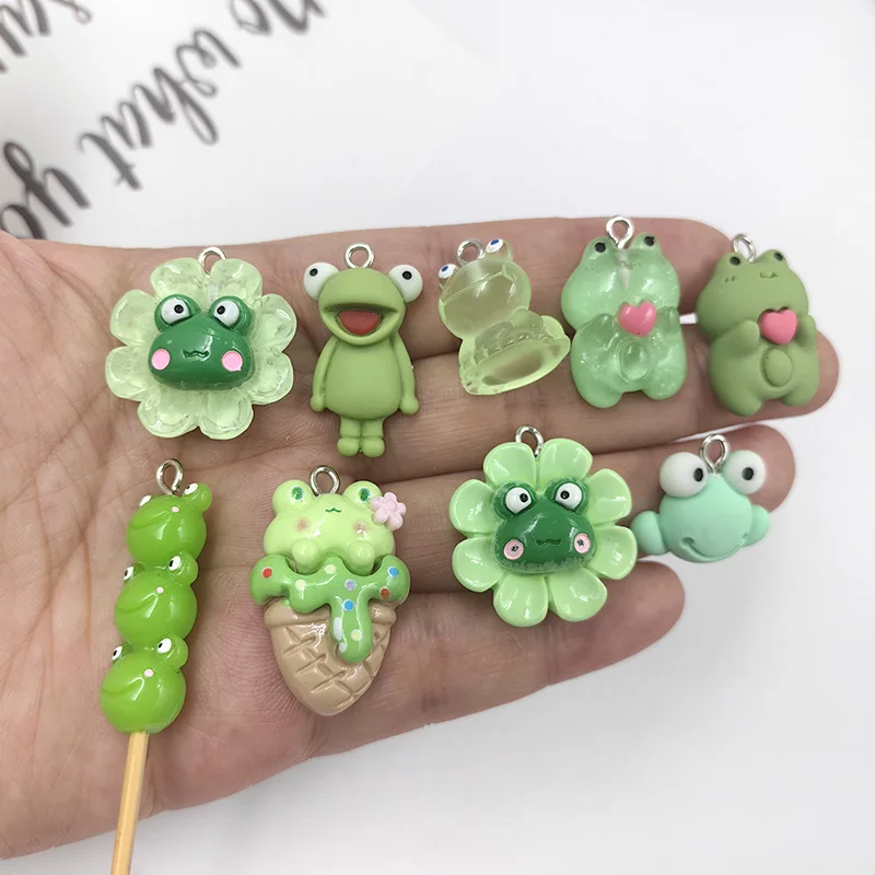 10Pcs Lovely Cute Green Frog Flowers Charms Resin Animal Pendants For Jewelry Making DIY Earring Keychain Flatback Cabochon