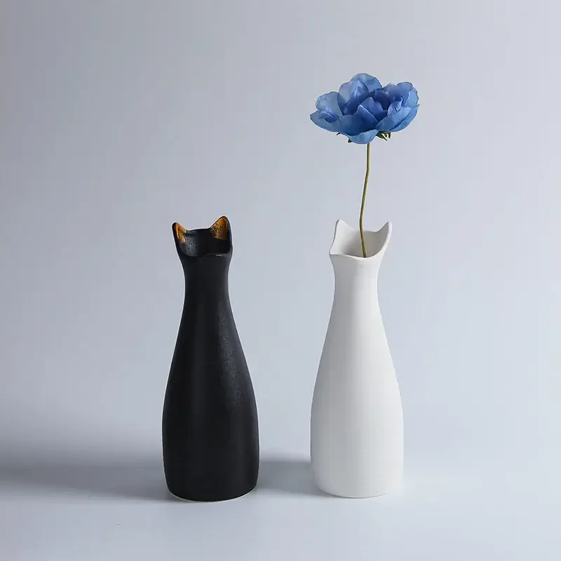 Cat Shape Nordic White Ceramic Dried Flower Vase Water Raising Creative Simple Home Decoration Ornament Flower Arrangement