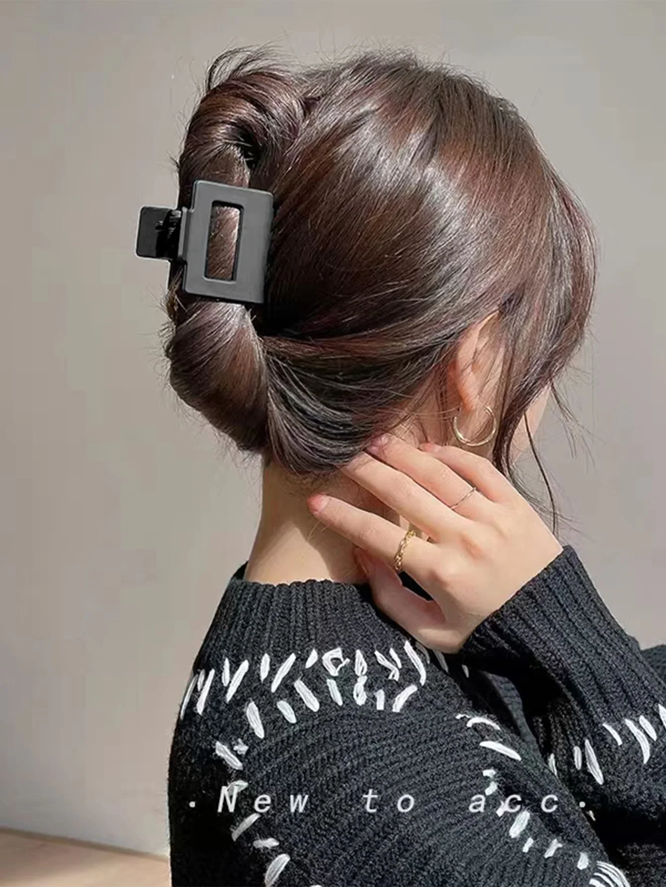 5 قطع من مشابك الشعر الكبيرة ذات الألوان والأشكال المختلطة للنساء والفتيات، شعر مجعد رقيق وسميك، ومشابك فكية قوية.