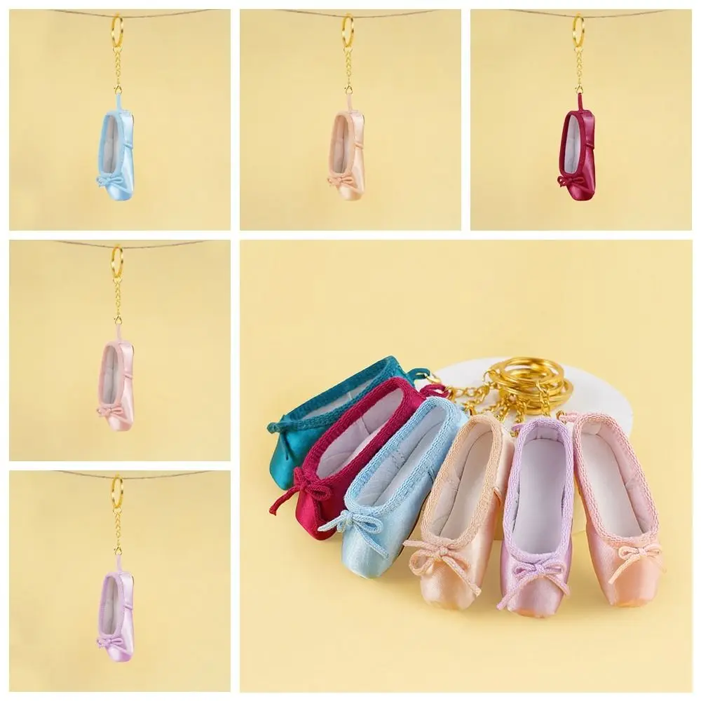 Mini Ballet Shoes Keychain Pointe Shoes Keyrings Handmade Pointe Shoe Charm Bag Penddant Gift for Dance Lovers