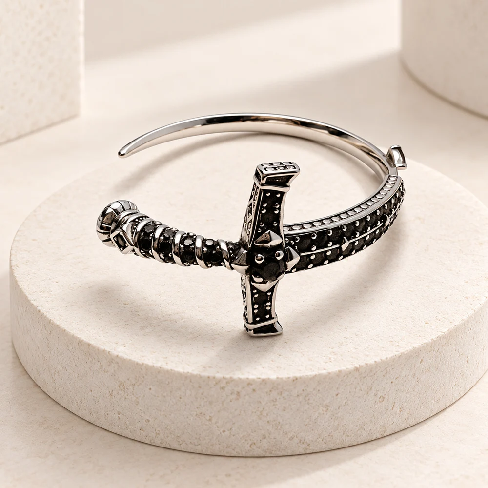 Schwert mit Armband aus schwarzem und rotem Stein, europäische Marke, neu, aus reinem 925er Sterlingsilber, edler Schmuck, Vintage-Geschenk für Damen und Herren. – Detail 4