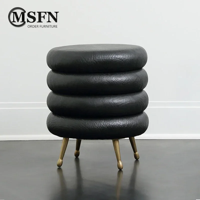 Laurel Low Creative Hotel Villa Living Room, Design minimaliste moderne