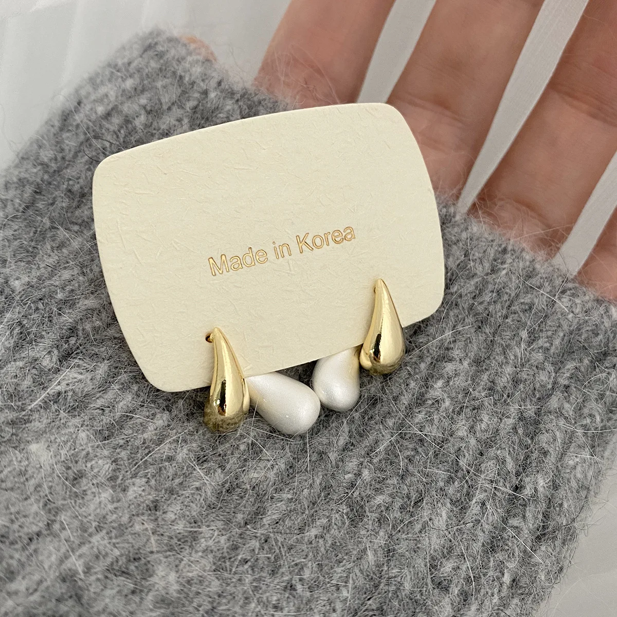 Contrasting Color Front Back Wear Water Drop Niche Design Metal Versatile Simple Fashionable Personality Commuter Women Earrings