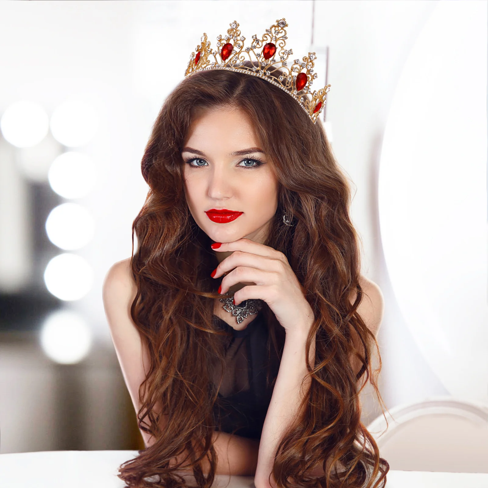 

Chic Rhinestone Alloy Queen Crown Bridal Headband Wedding Party Elegant Banquet Headwear Bridal Crown Wedding Party Headdress