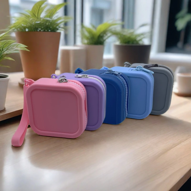 Silicone Organizer Wallet Coin Purse Simple Waterproof Zipper Cosmetic Bag Earphone Bag Students Small square bag
